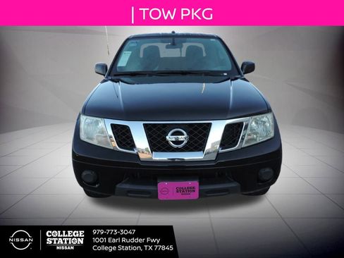 Used 2016 Nissan Frontier SV image 10