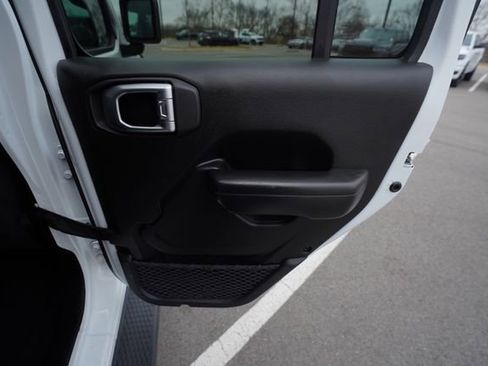 Used 2020 Jeep Wrangler Unlimited Sport S image 23