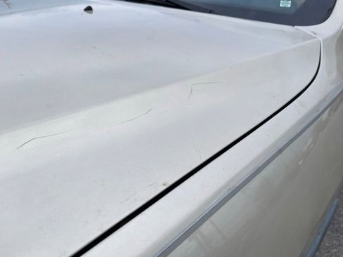 Used 2011 Jeep Grand Cherokee Laredo AWD/4WD image 25