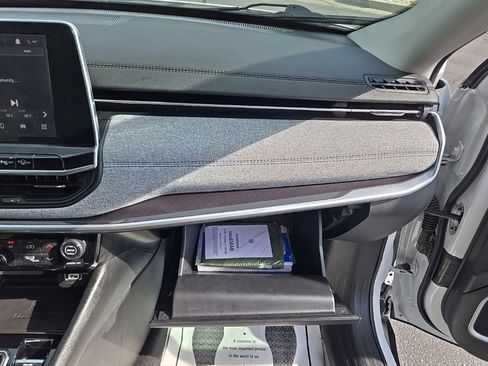 Used 2022 Jeep Compass Latitude w/ Convenience Group image 47