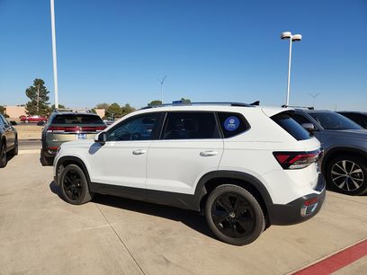 Certified 2025 Volkswagen Taos SE