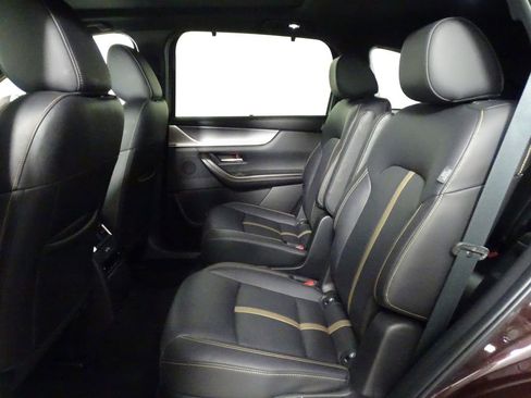 Used 2024 MAZDA CX-90 Plug-In Hybrid w/ Premium Plus image 13