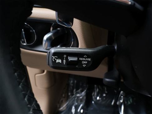 Used 2024 Porsche Macan S image 22