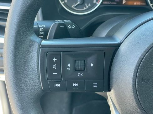Certified 2024 Nissan Rogue SV AWD/4WD image 15