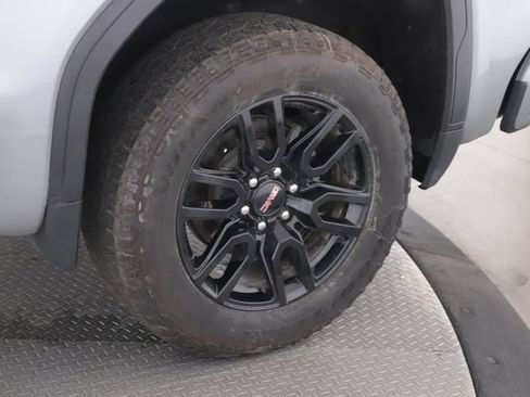 Used 2024 GMC Sierra 1500 Elevation AWD/4WD image 14