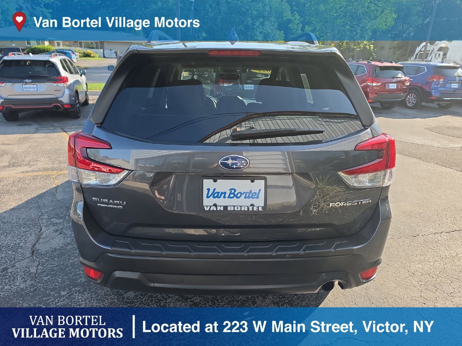 Used 2021 Subaru Forester Limited AWD/4WD image 6