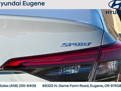 Used 2024 Honda Civic Sport image 33