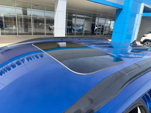 Used 2019 Ford EcoSport SE w/ SE Convenience Package image 8