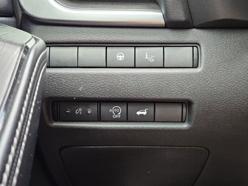 Used 2023 Nissan Rogue Platinum w/ Platinum Premium Package image 23