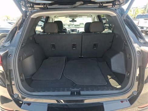 Used 2024 Chevrolet Equinox LT image 29