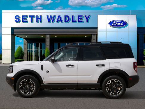 New 2026 Ford Bronco Sport Outer Banks AWD/4WD image 3