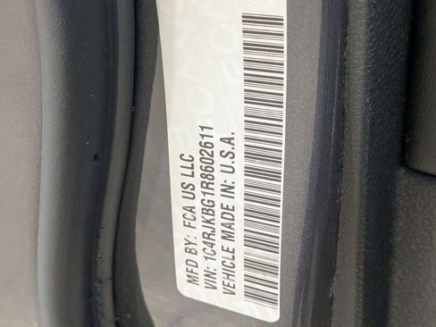 Used 2024 Jeep Grand Cherokee L Limited w/ Luxury Tech Group II image 33