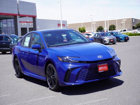 New 2026 Toyota Camry XSE FWD image 27