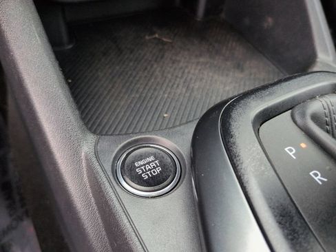 Used 2025 Kia K4 FWD image 17