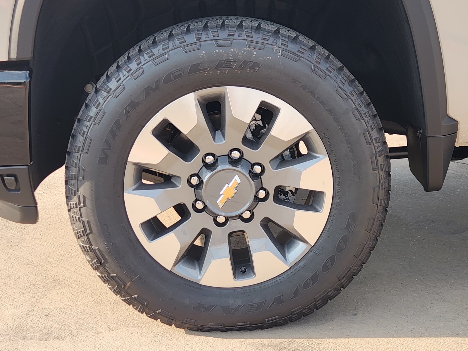 New 2026 Chevrolet Silverado 2500 Custom w/ Custom Value Package AWD/4WD image 12