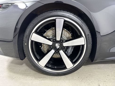 New 2026 Porsche 911 Carrera image 16