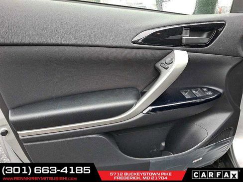 New 2025 Mitsubishi Eclipse Cross LE image 10