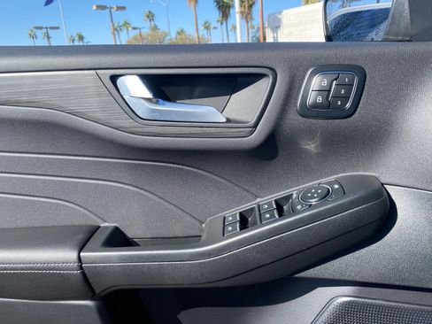 New 2026 Ford Escape PHEV w/ PHEV Premium Package image 16