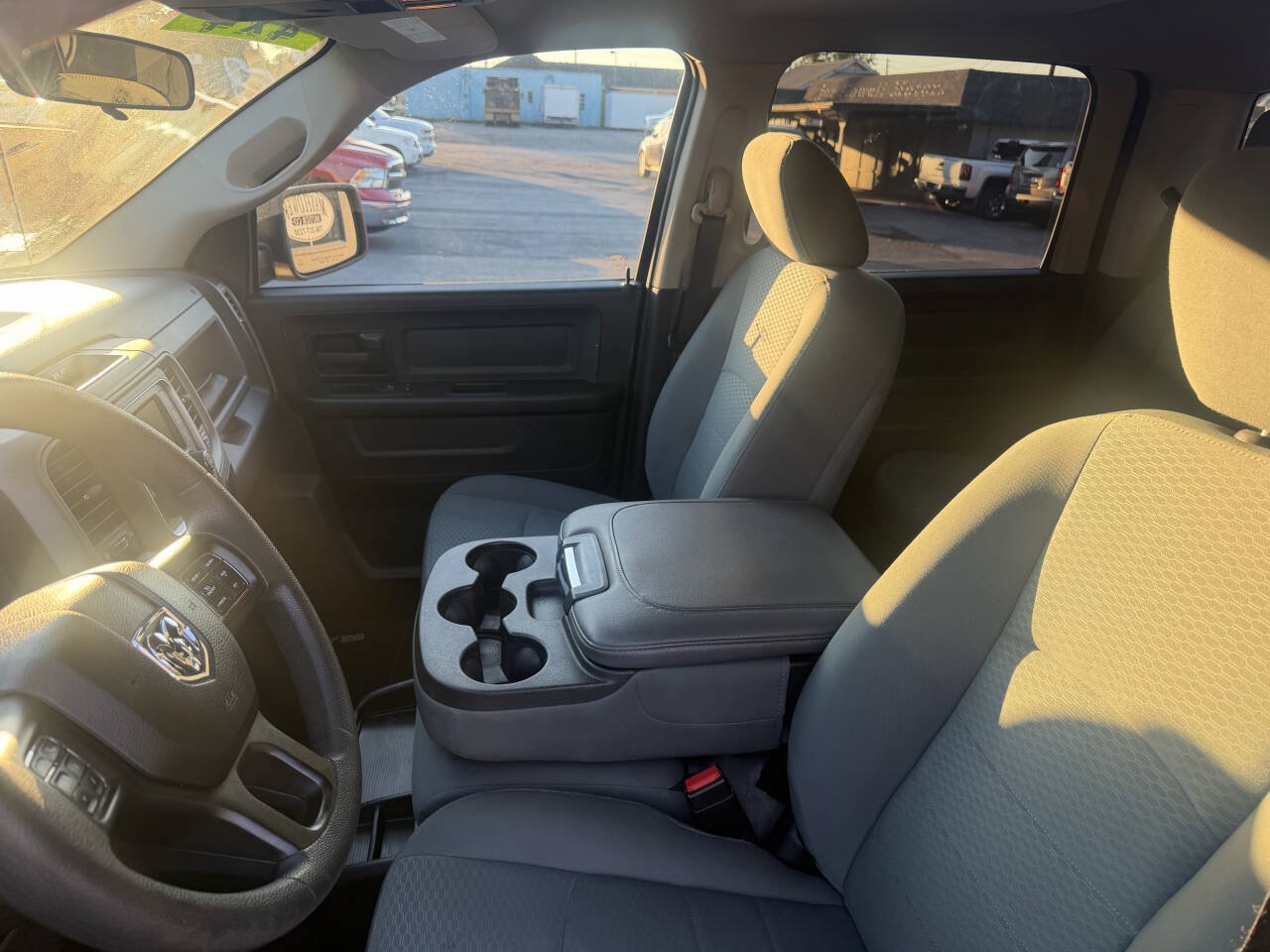 Used 2018 RAM 1500 Express w/ Express Value Package AWD/4WD image 14