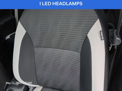 Used 2021 Nissan Versa SV FWD image 16
