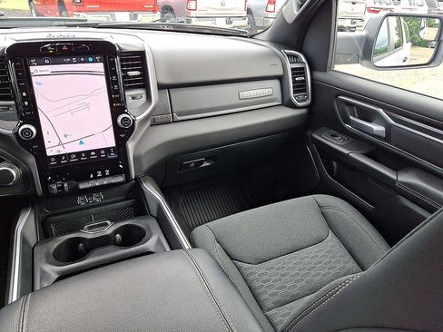 Certified 2026 RAM 1500 Big Horn AWD/4WD image 11