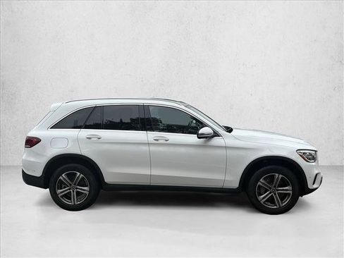 Certified 2022 Mercedes-Benz GLC 300 4MATIC image 4