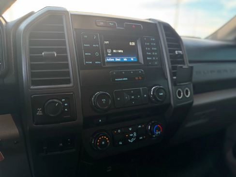 Used 2018 Ford F250 XL w/ Power Equipment Group image 14