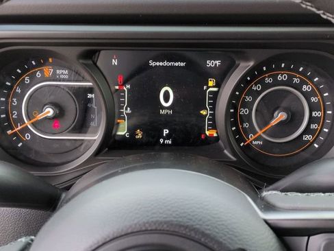 New 2026 Jeep Gladiator Mojave AWD/4WD image 17