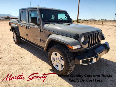 Used 2021 Jeep Gladiator Sport AWD/4WD image 1