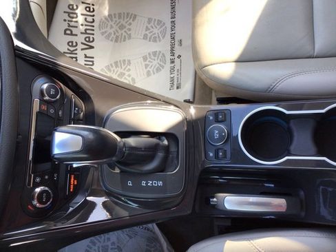 Used 2016 Ford Escape Titanium w/ Equipment Group 301A image 15