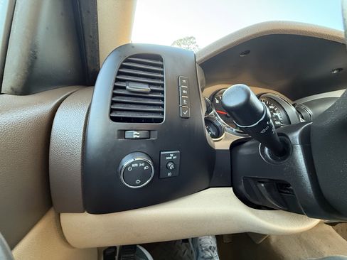 Used 2013 GMC Sierra 1500 SLE w/ Power Tech Package image 25