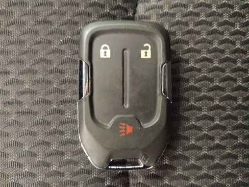 Used 2022 GMC Terrain SLE image 32