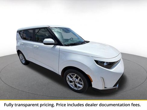 Used 2025 Kia Soul LX w/ LX Technology Package FWD image 1
