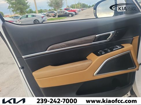 Used 2022 Kia Telluride SX FWD image 22