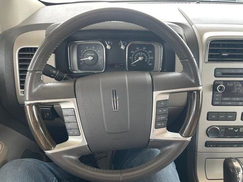 Used 2008 Lincoln MKX 2WD image 17