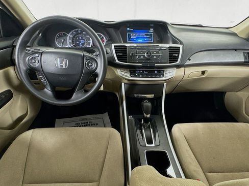 Used 2013 Honda Accord LX image 24