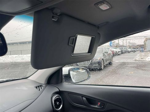 Used 2023 Hyundai Kona SEL w/ Cargo Package image 32