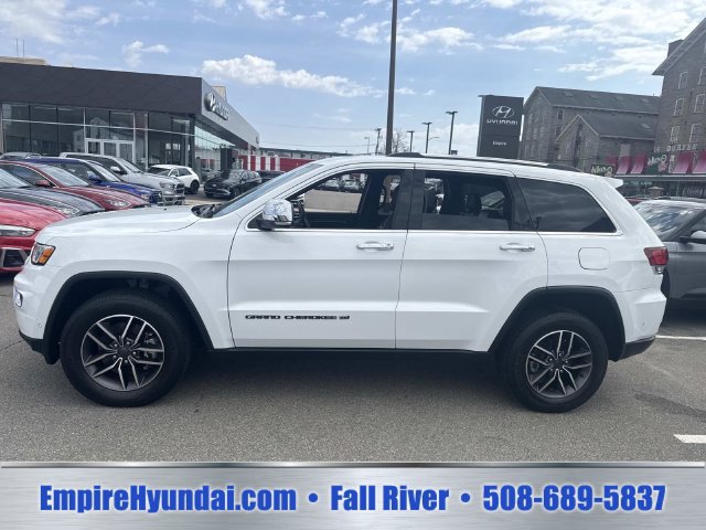 Used 2022 Jeep Grand Cherokee Limited AWD/4WD image 5