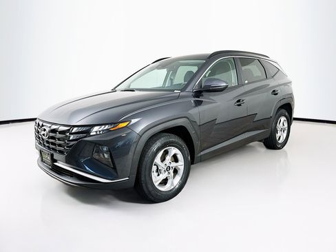 Used 2023 Hyundai Tucson SEL image 3