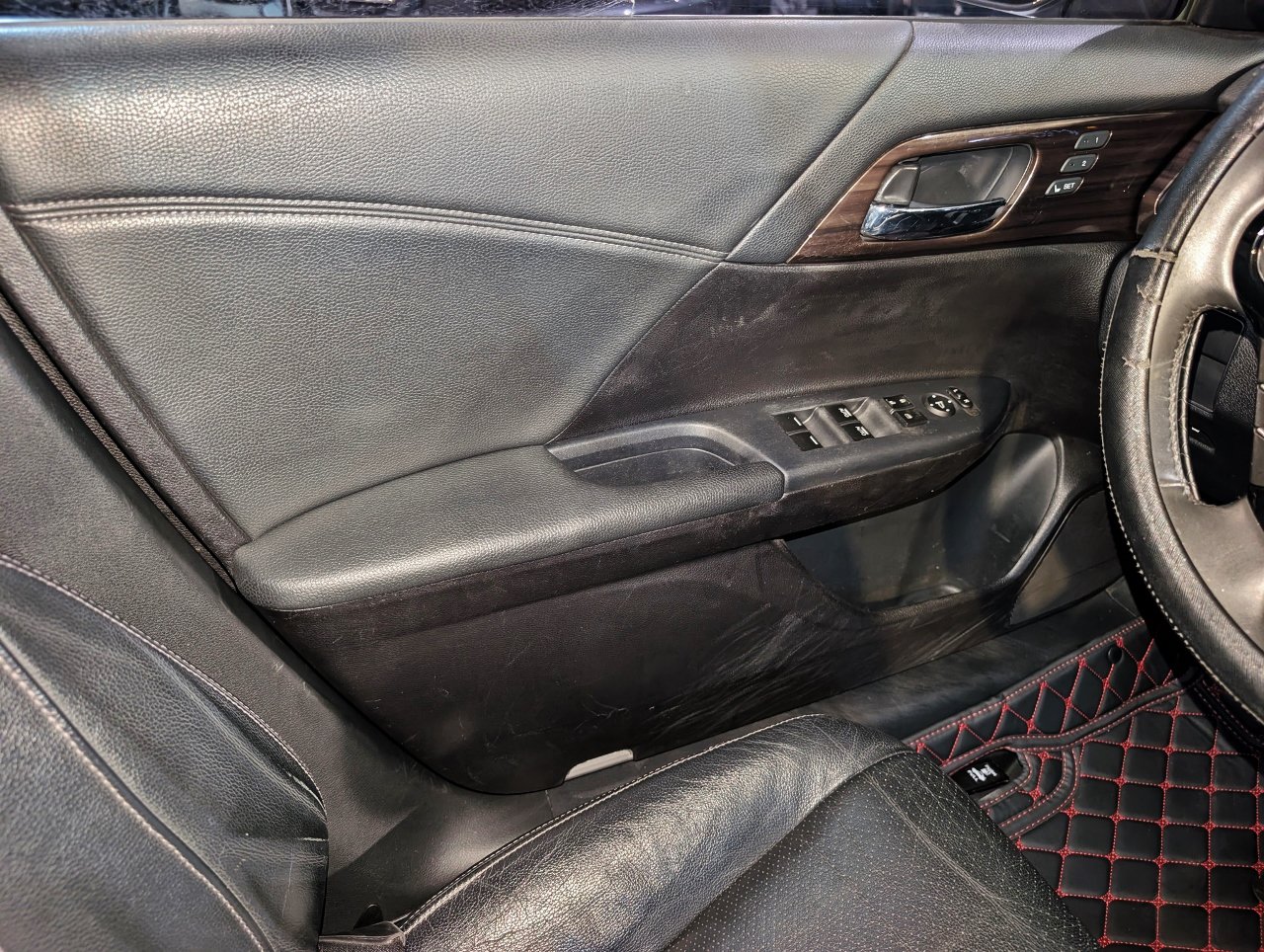Used 2016 Honda Accord EX-L image 31