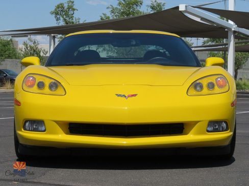Used 2009 Chevrolet Corvette Coupe w/ Preferred Equipment Group RWD image 31