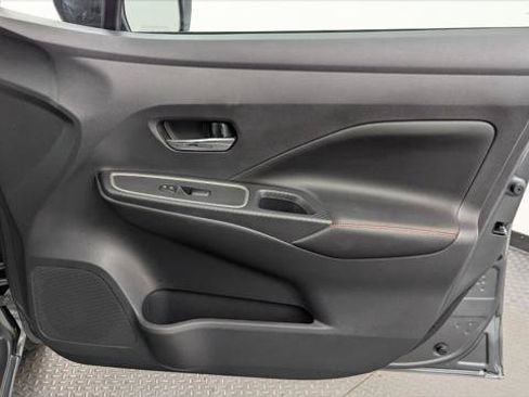 Used 2025 Nissan Versa SR w/ Trunk Package FWD image 21