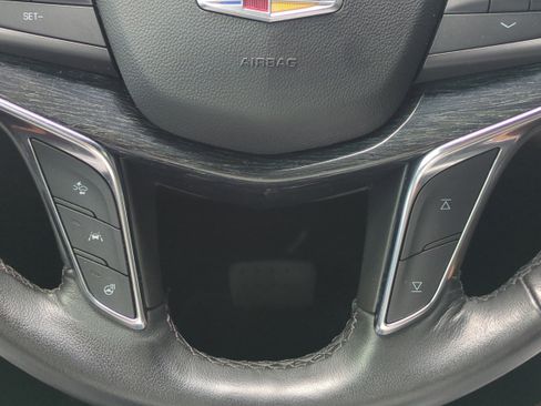 Used 2023 Cadillac XT5 Premium Luxury image 30