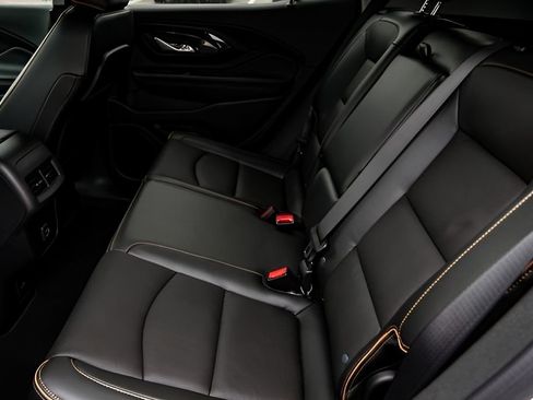 Certified 2024 GMC Terrain AT4 w/ Infotainment Package II image 11