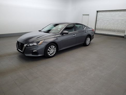 Used 2021 Nissan Altima 2.5 S FWD image 2