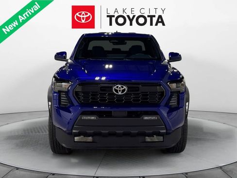 New 2025 Toyota Tacoma TRD Off-Road image 8