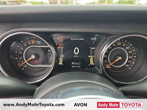Used 2020 Jeep Gladiator Overland AWD/4WD image 16