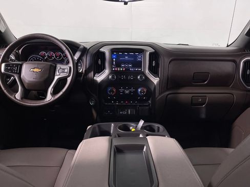 Used 2022 Chevrolet Silverado 1500 LT AWD/4WD image 14