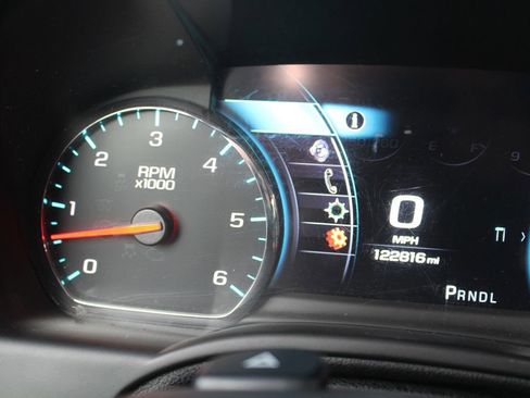 Used 2019 Chevrolet Tahoe Premier image 29