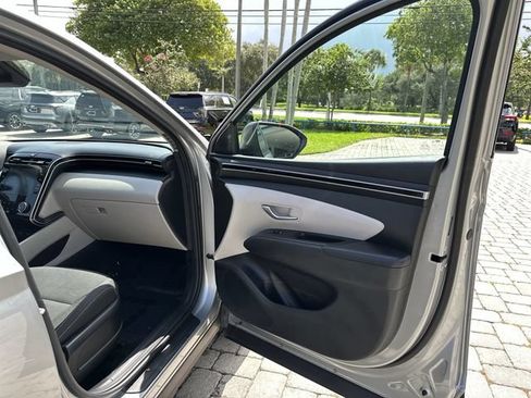 Used 2024 Hyundai Tucson SE FWD image 23